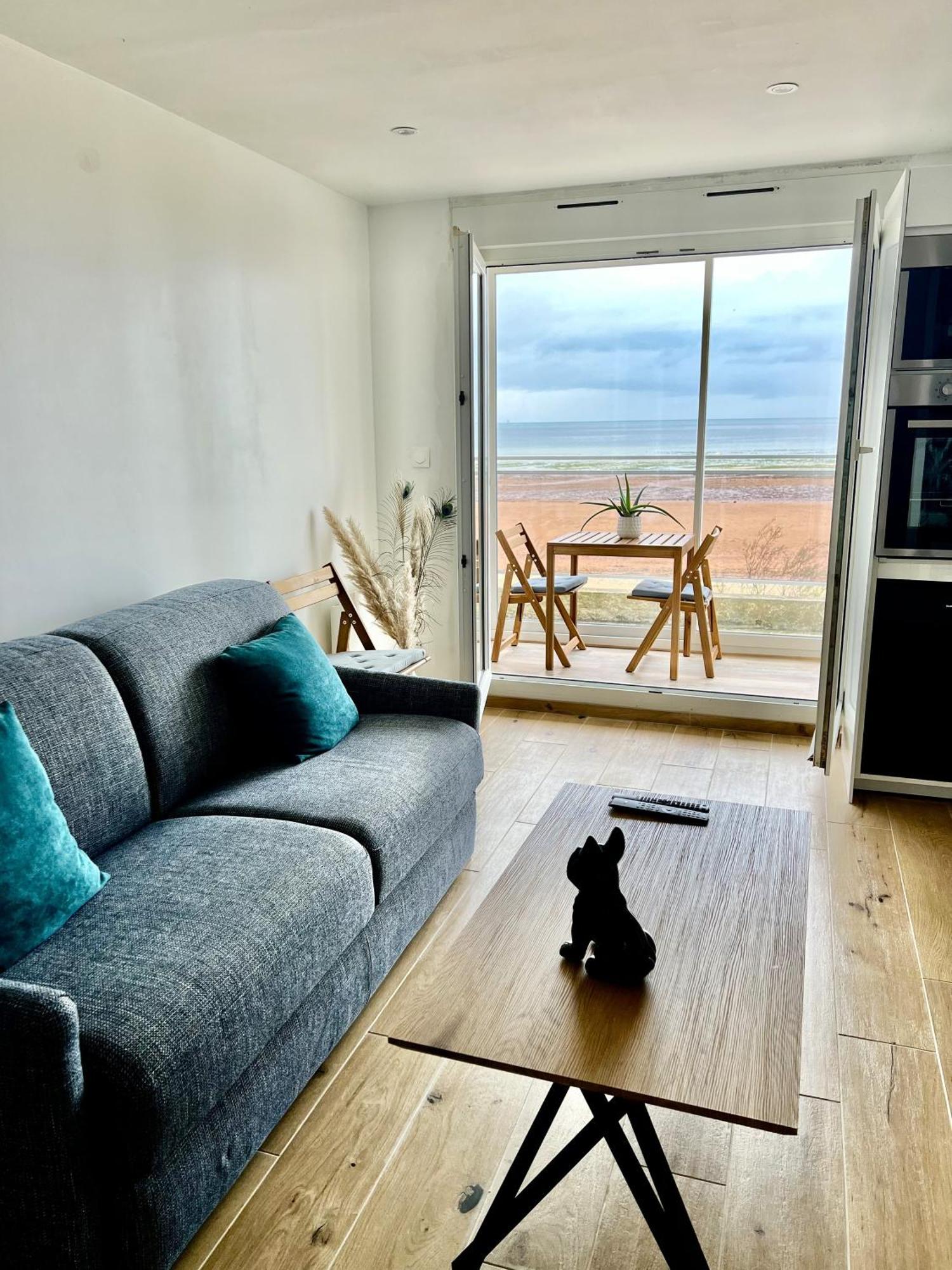 Mettons Les Voiles - Appt Vue Mer Avec Loggia Bernieres-sur-Mer Luaran gambar